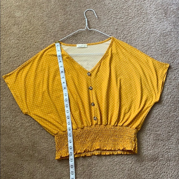 Polka dot Crop Top - Picture 8 of 8